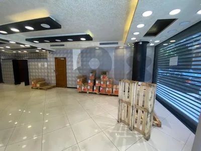Shop for Rent in Hamraمحل تجاري للإيجار في الحمرا