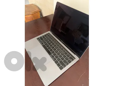 macbook pro 2019 i5
