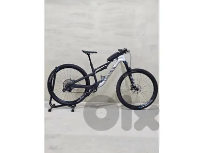 Canyon Neuron CF8 2024