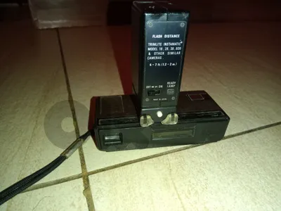 vintage Kodak Trimlite Instamatic 18 camera from the 1970s with flash