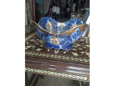 طقم جاط ومنفضة بورسلين مدّهب قديم