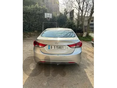 Hyundai Elantra 2013 basic