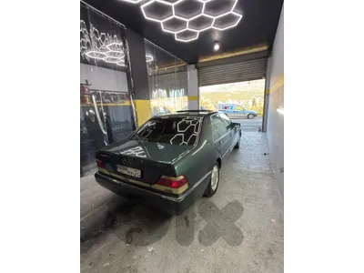 Mercedes-Benz 1993 s400