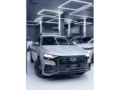 Audi Q8 2019