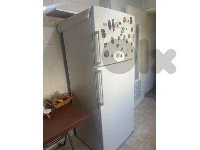 freezer and refregirator