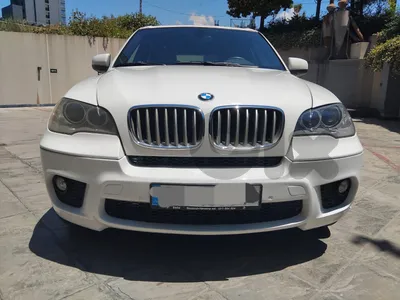 BMW X5 2011 Look M Company Source and One Owner