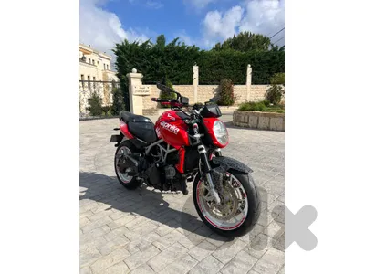 Aprilia Mana 850