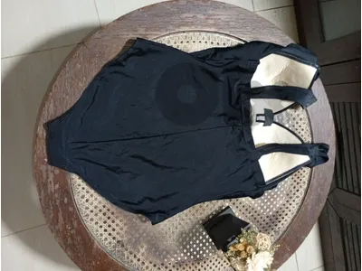 مايوه سباحة اجنبي