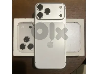 17 promax 256GB sim