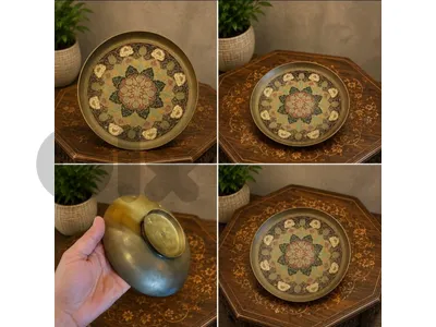 Persian Enameled Brass Decorative Plate طبق نحاسي فارسي عتيق مزخرف بالمينا ومطلي يدويًا