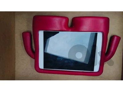 Ipad mini 1st generation with red cover