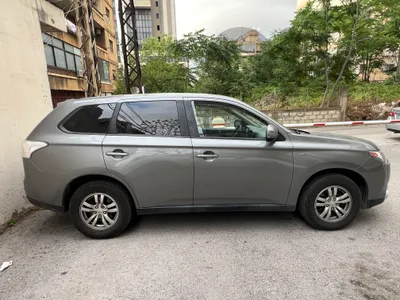 Mitsubishi Outlander 2014