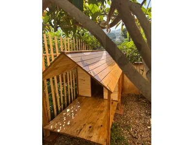 Wood pet house