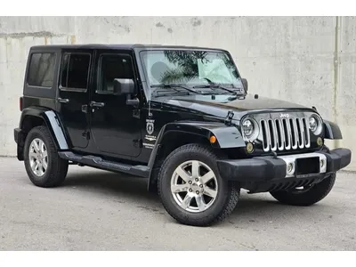 Jeep Wrangler Sahara 2012
