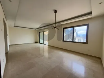 L21399 - Spacious & Elegant Apartment For Rent in Achrafieh, Sassine