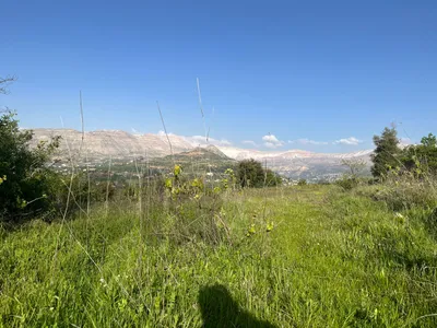 L21400 - 550 SQM Land with Flat Surface For Sale in Bcharre