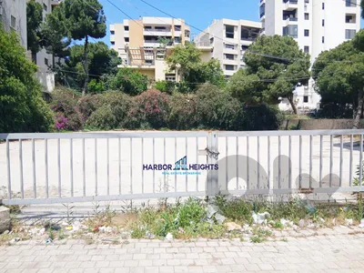 Land for Rent in Sin el fil - أرض للإيجار في سن الفيل