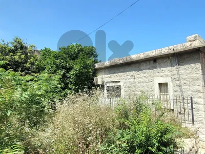 L21429 - Old House For Sale in Jounieh