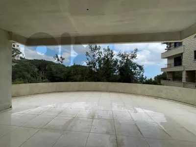 Brand New Garden Floor For Sale in Koneitre