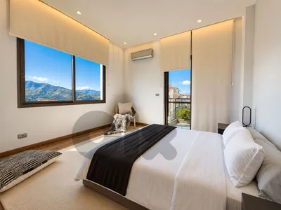 Modern 2-Bedroom Apartment with Panoramic Mountain Views