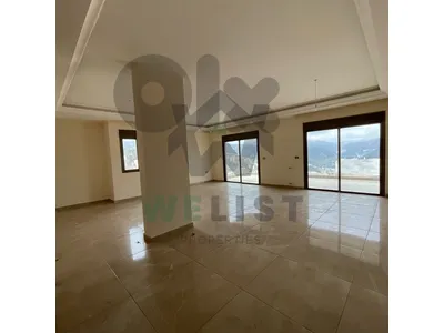 Apartment for sale in Ballouneh شقة للبيع في منطقة بلونه Apartment for sale in Ballouneh شقة للبيع في منطقة بلونه