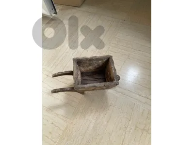 Brouette cache pot