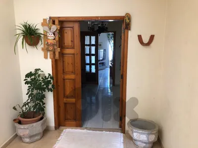 Villa for sale in Ghosta, Keserouan