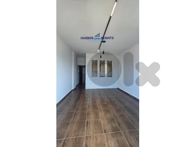 Office for Rent in Amchit - مكتب للإيجار في عمشيت