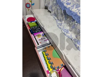 girl bedroom