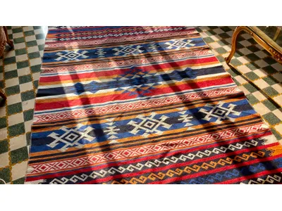 LARGE SIZE RUG (240X150 CM) – DISCOUNTED