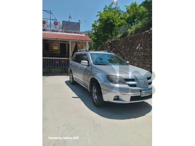 Mitsubishi Outlander 2004