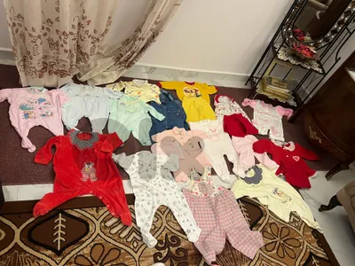 ملابس اطفال