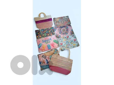 Bags and hats for summer days