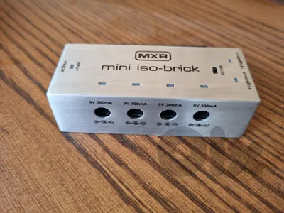 Mini Iso-Brick Power Supply