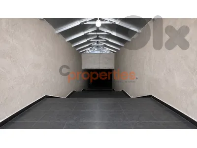Showroom For Rent in Ramlet al Baydah – CPBHS74صالة عرض للإيجار