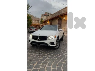 2018 Mercedes Benz GLC-300 4MATIC AMG Package