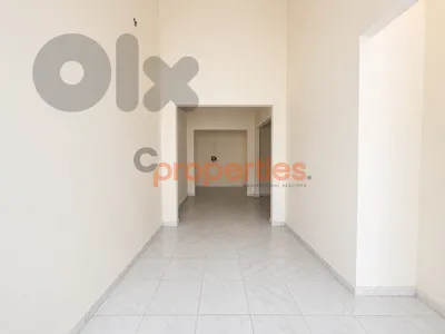Showroom for Sale in Hamra - صالة للعرض للبيع في الحمرا CPBMKH19