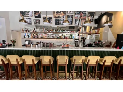 RESTO/PUB FOR RENT - BADARO BEIRUT محل تجاري بدارو