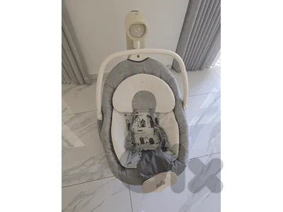joie swinging chair