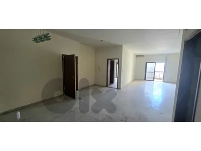 Apartment for Sale In Mansourieh -  شقة للبيع في المنصورية
