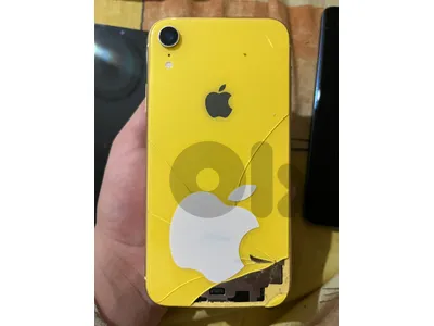 3 phone for sell or trading