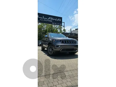 2018 Jeep Grand Cherokee Limited (4x4) – Clean Title, Panoramic Roof, Gray