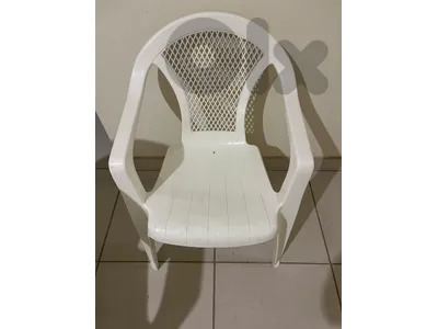 white plastic chairs