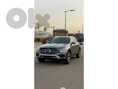 Mercedes-Benz GLC 300 Rear wheel drive 2019 super clean