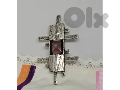 7$ silver tone pendant brooch striking Brutalist
