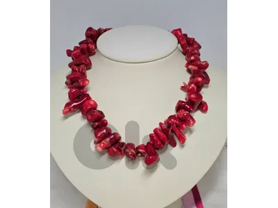 30$ genuine red coral necklace 1950's
