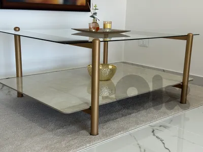 Middle Table