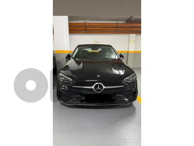 MERCEDES C200 AMG-LINE 2022 with TGF file 18,800 kms only black On Black alcantara