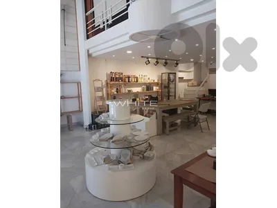 Shop For Rent in Antelias