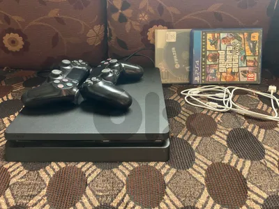 PS4 slim